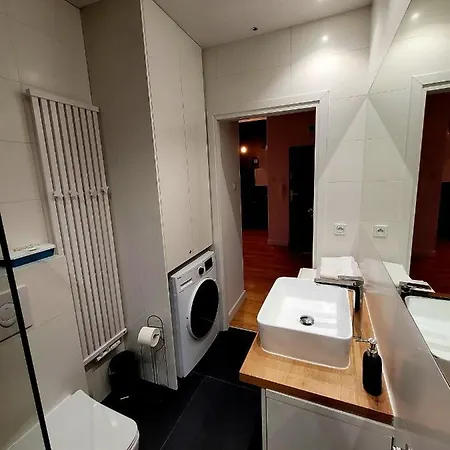Lägenhet Apartament By The Way *